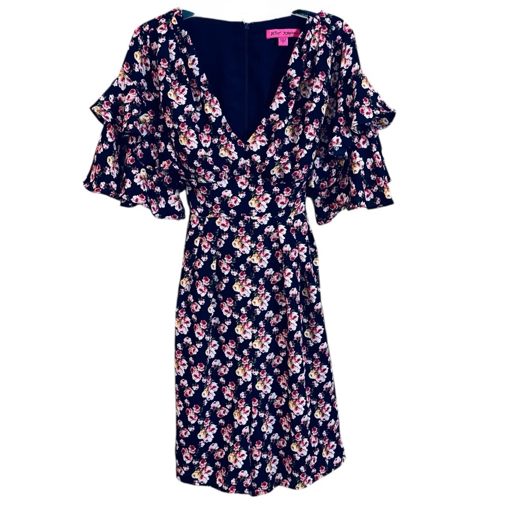 Betsey Johnson Floral Ruffle Sleeve Shorts Romper size 2 Angel Ruffle Sleeve